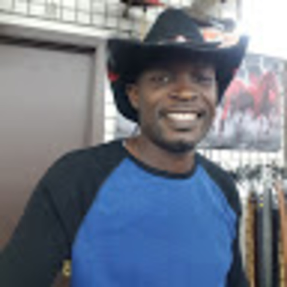 Meet your Posher, Olujide